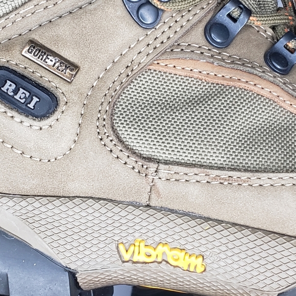 REI Gore Tex  Monarch IV Boots - Picture 8 of 8